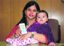 Gitika Chadha with her daughter Samira