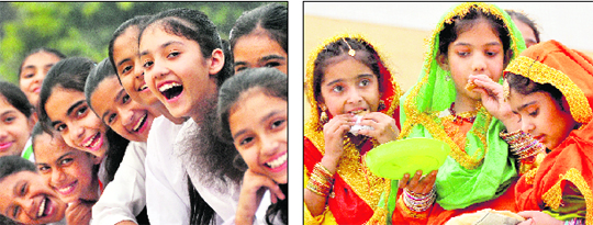 Students of Guru Gobind Public School in a jubilant mood, while others enjoy snacks during the annual prize distribution function ‘Viraasat-11’ in Ludhiana on Wednesday.
