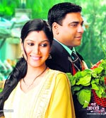 A still from Bade Achhe...