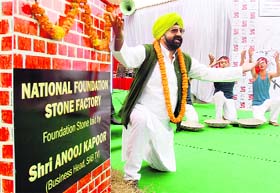 Jaspal Bhatti presents a skit in Mohali on Thursday