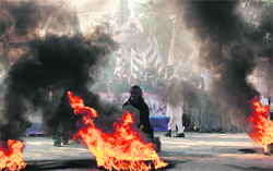  Members of Pakistans banned Islamist groups during an anti-India rally in Muzaffarabad