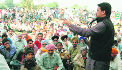 President of the Bharatiya Janta Yuva Morcha and MP Anurag Thakur addresses a rally at Nalagarh