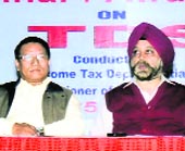 Patiala Income Tax Commissioner Kulwinder Singh (R) with HS Negi, Commissioner (TDS), Chandigarh, in Patiala