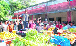 Small-scale traders and vendors stage a protest at the City Magistrates office in Haridwar 