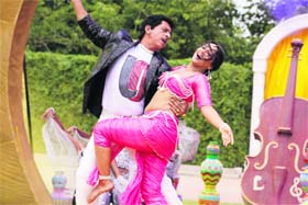 A still from The Dirty Picture