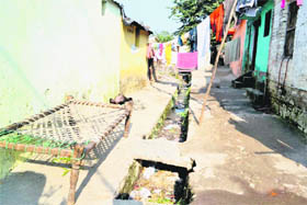 A slum colony near Bhalla College in Haridwar in a dilapidated condition.