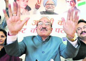 PCC chief Kaul Singh addresses the media in Shimla on Monday. 
