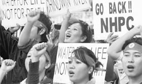 Activists of the Kuki Students Democratic Front shout slogans demanding cancellation of the Thamanti Dam project on the Chandwin river in Myanmar during a protest in New Delhi on Thursday.