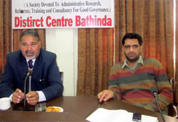 MGSIPA speaker Ramesh Rehbar and project coordinator Mandeep Singh address the seminar in Bathinda at the Circuit House on Friday