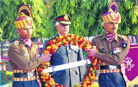Maj Gen Surinder Singh, GOC, Tiger Division, pays homage at the Tiger War Memorial on the occasion of the 40th anniversary of Vijay Divas in Jammu on Friday