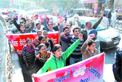 Laboratory Technicians from four districts of this region taking out protest march in Bathinda on Saturday. 