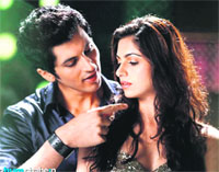 A still from Jo Hum Chahein