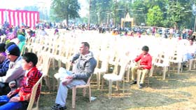 Empty chairs at Smriti Iranis rally in Haridwar
