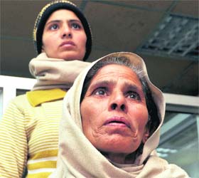 Kuldeep Kaur with mother Harpal Kaur in Ludhiana