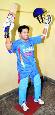 Sachin Tendulkars wax statue at the World Cup Cricket Gallery at Andheri Sports Complex in Mumbai. The gallery is being set up by Brihanmumbai Municipal Corporation (BMC) to keep memories of India's World Cup triumph alive. 