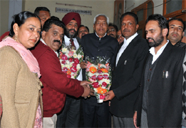 Sarup Singla being greeted for getting the SAD ticket from Bathinda on Friday; Congmen welcome Chiranji Lal Garg. 