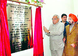 Chief Minister Bhupinder Singh Hooda inaugurates a district irrigation office in Rohtak on Friday