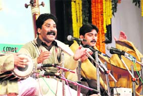 Ustad Labrez Afzal Khan and Ustad Ali Hafeez Khan from Pakistan perform at the Shree Baba Harivallabh Sangeet Sammelan in Jalandhar