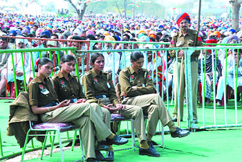 The police department is looking forward to new recruits to deal with the increasing pressure of VIP duties, especially when the department itself is facing staff crunch. Tribune photo: Pawan Sharma