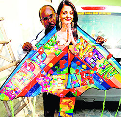 Kite maker Jagmohan Kanojia has created an eight feet kite with New Year greetings in Amritsar
