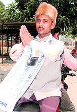 Mohammed Mursleen Querishi seeks votes in Haridwar
