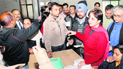 Agitated parents argue with officials of St Annes School in Chandigarh