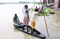 The recent floods in the plain areas of Uttarakhand and the inadequate help rendered by the state government are likely to become major poll issues.
