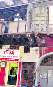 The house of martyr Madan Lal Dhingra, which is being dismantled, at Katra Sher Singh in Amrtisar. 