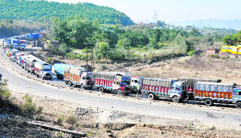 Trucks stranded on the Jammu-Srinagar national highway near the Sidhra bypass, Jammu. 