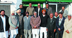 Vijay Sathi (centre) along with the local Congress leaders at Moga