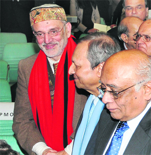Noted journalist Suman Dubey (L) with Ronen Sen (C) and R Chidambaram, Principal Scientific Adviser to the Government of India (R) at the function. 