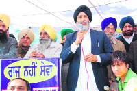 Adesh Partap Kairon addresses a gathering in Patti. 