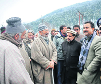 Visits by ministers to snow-hit areas have been limited to assurances alone. 