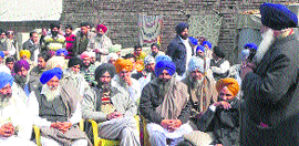 Jathedar Tota Singh addresses a gathering.