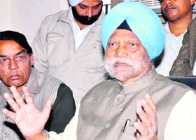 Former Union Home Minister Butta Singh in Haridwar on Saturday