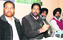 Congress candidate from the Amritsar (North) constituency Karamjit Singh Rintu adresses mediapersons in Amritsar. 