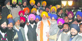 Hira Singh Gabria, SAD candidate from Atam Nagar, along with his supporters, thanks residents in Ludhiana on Monday evening.
