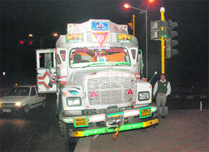 A truck and a car met with an accident at the Sector 31-32 traffic light point in Chandigarh on Sunday night. The truck driver fled after the accident.