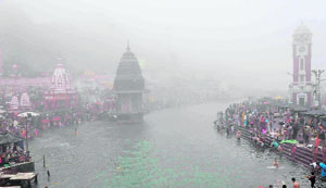 A view of Brahm Kund Har-ki-Pauri sanctum sanctorum on the occasion of Magh Poornima in Haridwar on Monday. Tribune photo: Rameshwar Gaur
