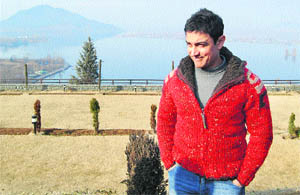 Bollywood actor Aamir Khan on the banks of the Dal Lake during his visit to Srinagar. 