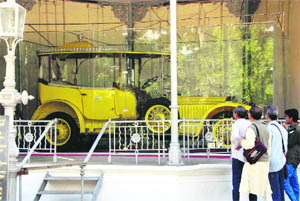 This Rolls Royce, which was the first car to be imported into Hyderabad, is on display at Chowmahalla Palace of the Nizams. 