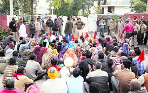Residents of Partap Pura village and activists of various unions gherao the residence of Deputy Commissioner Priyank Bharti on Sunday.