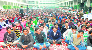 Students attend a lecture at a mock All-India Engineering Entrance Examination organised by the Geeta Institute of Management and Technology, Kanipla.
