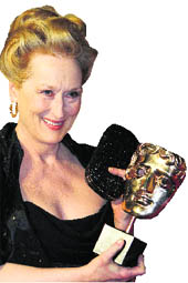 Actress Meryl Streep with her 'Best Actress' award for her role in "The Iron Lady". 
