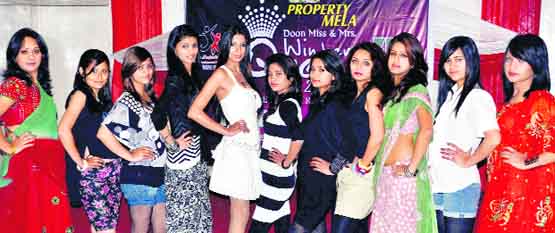 Participants in the Miss and Mrs Winter Contest 2012 in Dehradun