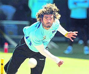 Sri Lankas Lasith Malinga bowls during training in Sydney on Thursday.
