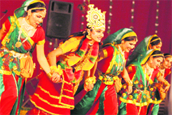 Students of BD Arya Girls College perform during the annual prize distribution function in Jalandhar Cantonment
