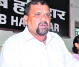 President of the Uttarakhand Kranti Dal (P) Trivendra Singh Panwar addresses mediapersons in Dehradun on Tuesday.