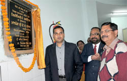 DC Kamal Kishore Yadav along with the Civil Surgeon and the deputy medical commissioner inaugurates the physiotherapy clinic in Bathinda on Wednesday. 