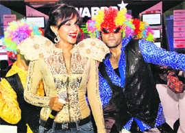 Manasi Scott performs during the Young Entrepreneur E-Retail Awards function 